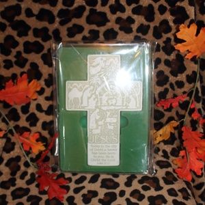 NIB DICKSON'S BEAUTIFUL XMAS CROSS W/LUKE 2:11